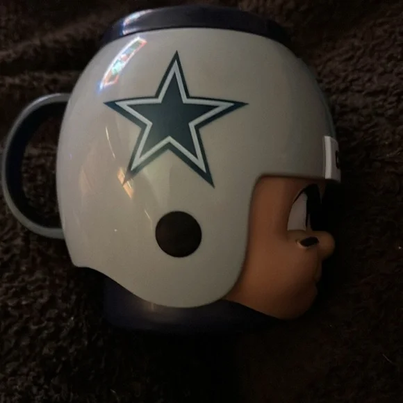 Dallas Cowboys NFL bundle, Two Mugs & 4 shot glasses Tailgate Fathers Day NEW